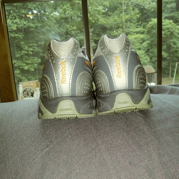 Reebok DMXRIDE athletic running shoe - Picture 4 of 6
